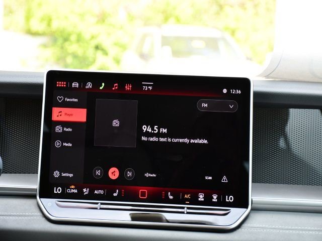 New 2026 Volkswagen Tiguan SE FWD image 22
