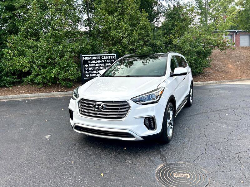 Used 2017 Hyundai Santa Fe Limited w/ Cargo Package image 2