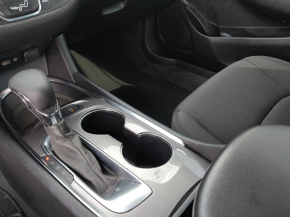 Used 2022 Chevrolet Malibu LS w/ Driver Confidence Package II FWD image 26