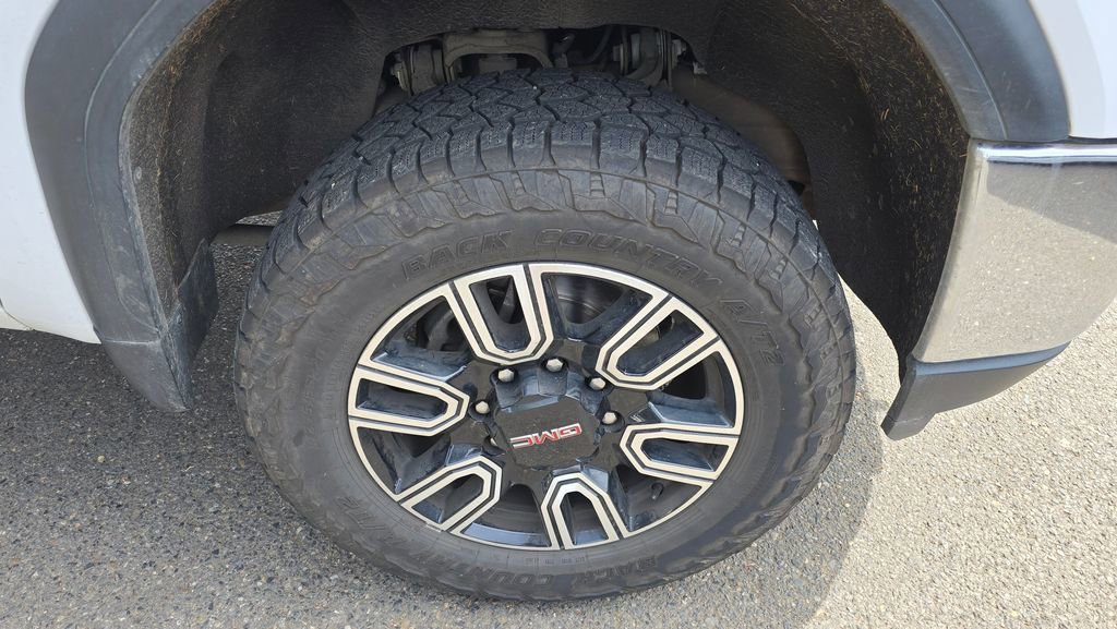 Used 2021 GMC Sierra 3500 4x4 Crew Cab w/ Gooseneck/5TH Wheel Package image 9