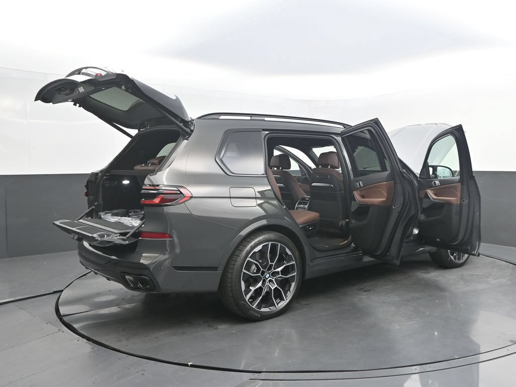 New 2027 BMW X7 M60i AWD/4WD image 51