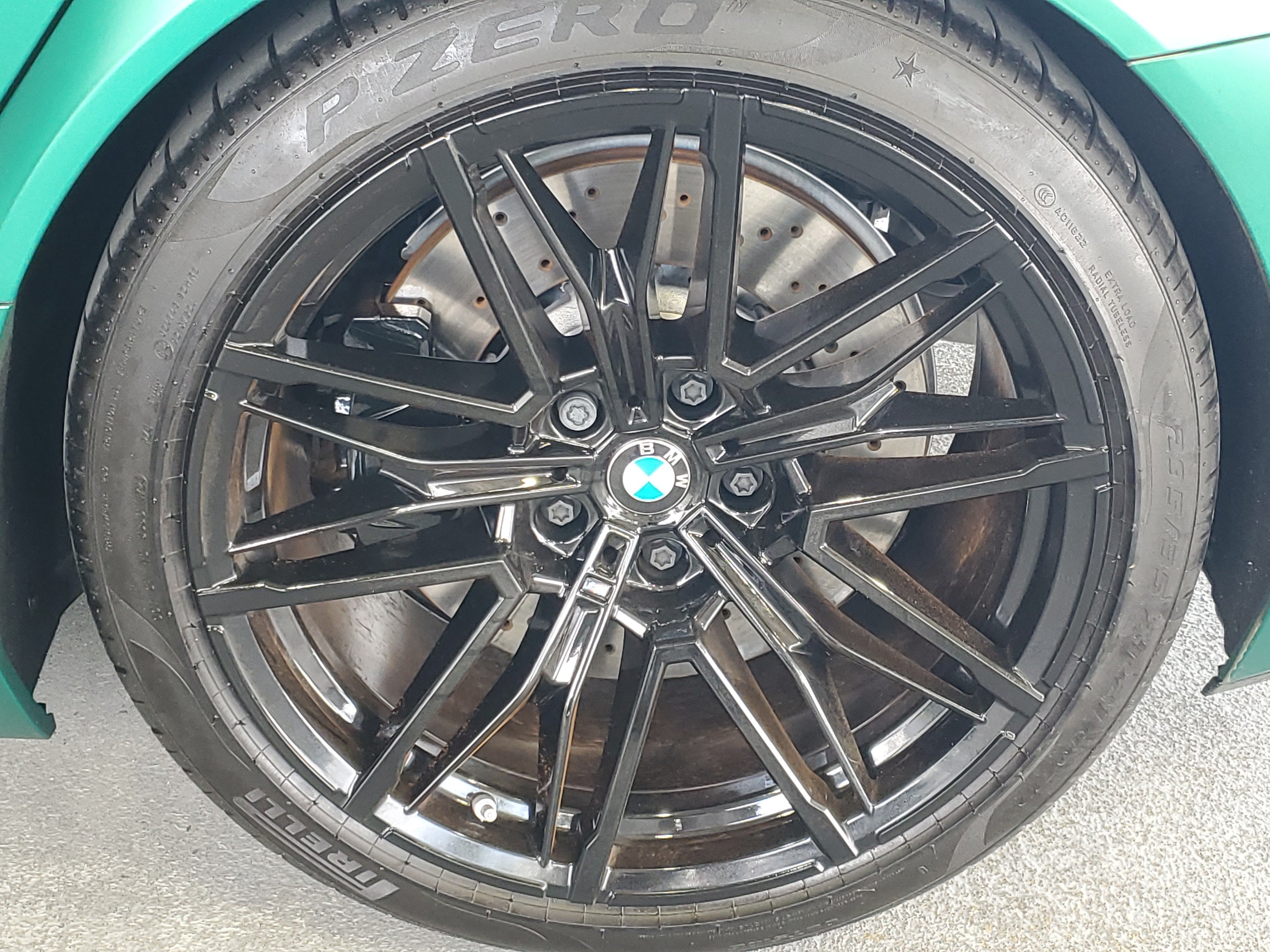 Used 2025 BMW M5 w/ Carbon Package AWD/4WD image 6