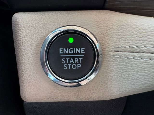 Used 2024 Ford Expedition Limited image 26