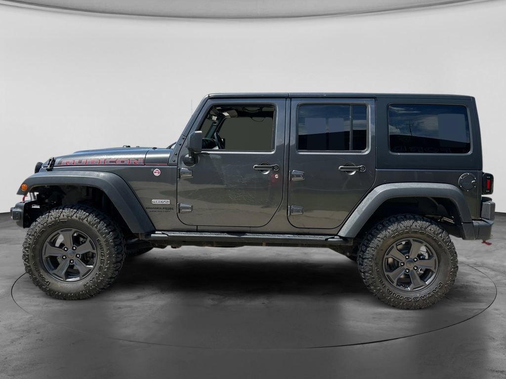 Used 2018 Jeep Wrangler Unlimited Rubicon w/ Connectivity Group AWD/4WD image 4