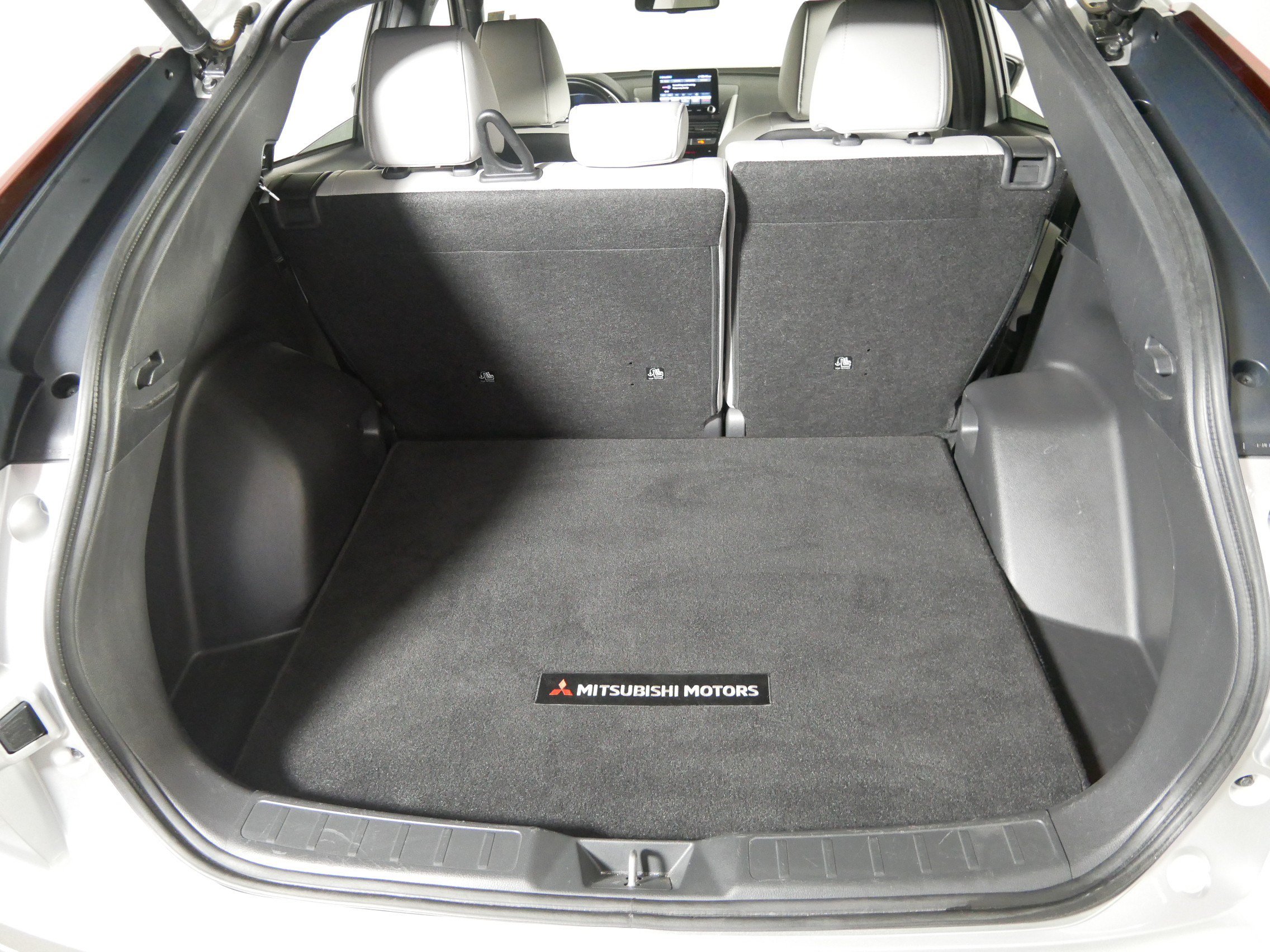 Used 2025 Mitsubishi Eclipse Cross SEL AWD/4WD image 18