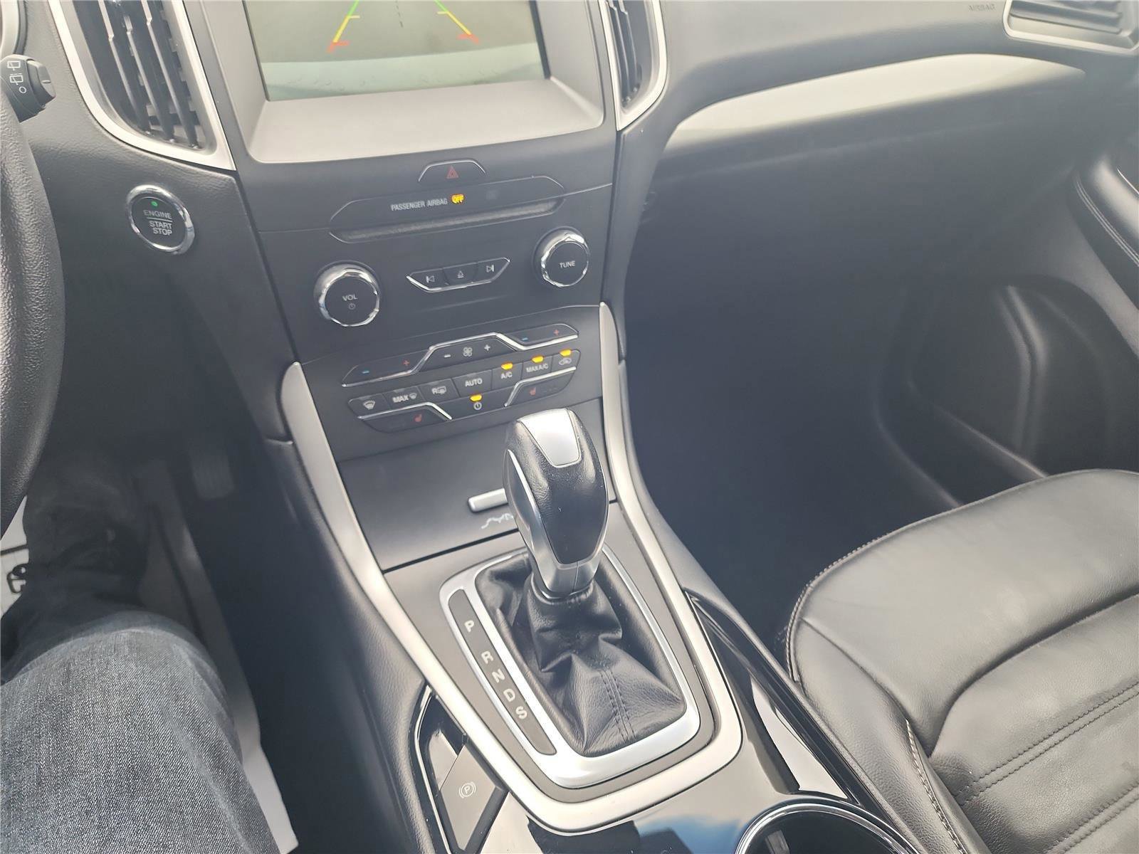 Used 2017 Ford Edge SEL w/ Equipment Group 201A image 34