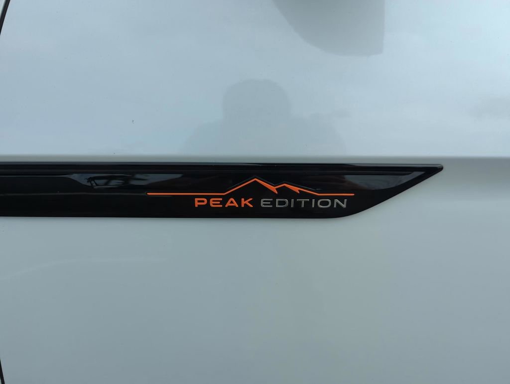 New 2026 Volkswagen Atlas Peak Edition image 41