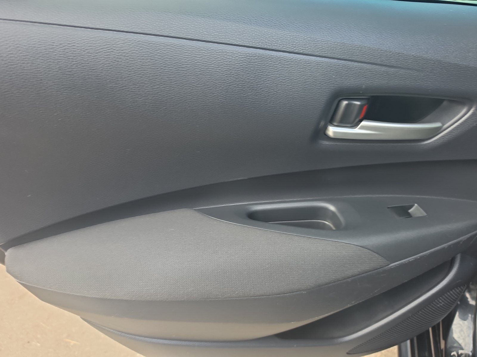 Used 2020 Toyota Corolla LE FWD image 20