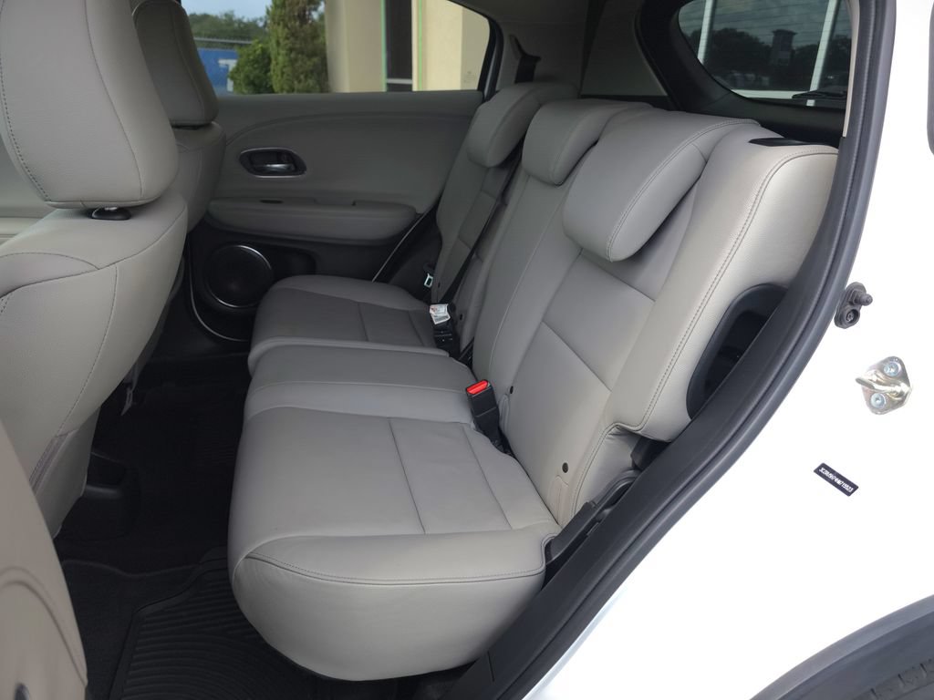 Used 2017 Honda HR-V EX-L image 14