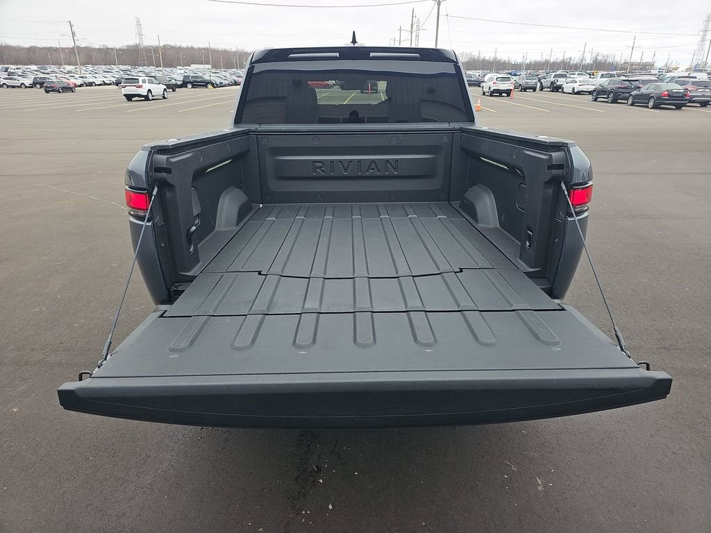 Used 2024 Rivian R1T Adventure AWD/4WD image 8