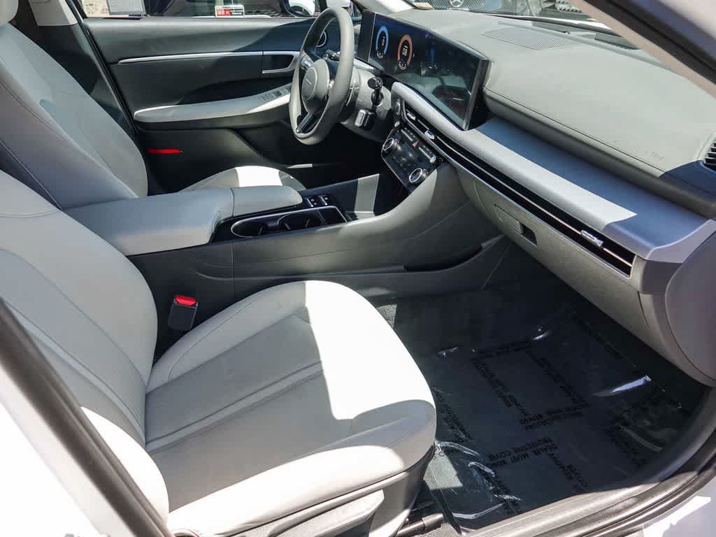 Used 2024 Hyundai Sonata SEL AWD/4WD image 15