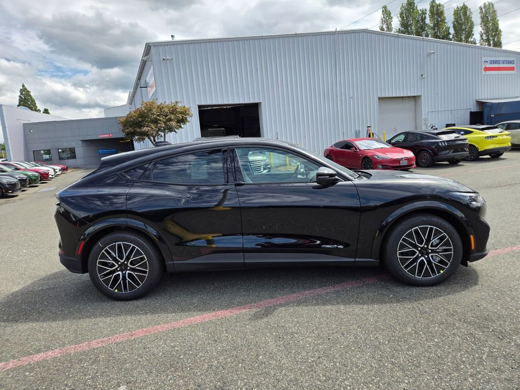 New 2025 Ford Mustang Mach-E Premium image 4