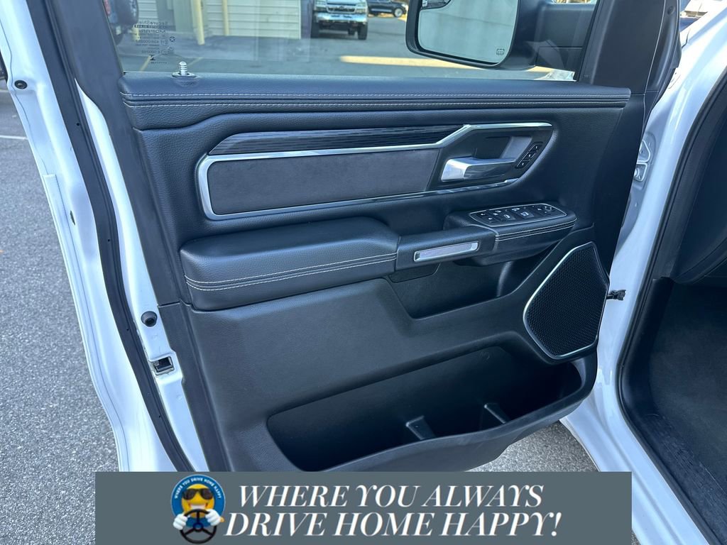 Used 2024 RAM 1500 Laramie image 10