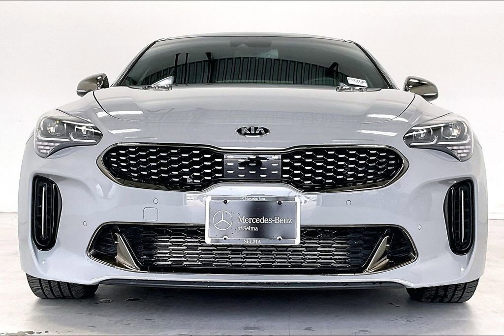 Used 2019 Kia Stinger GT1 RWD image 3