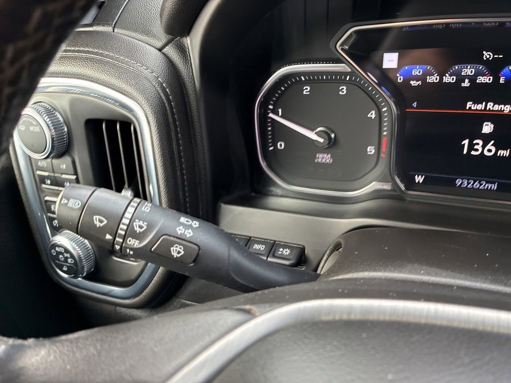 Used 2022 GMC Sierra 2500 Denali w/ Denali Black Diamond Edition image 20