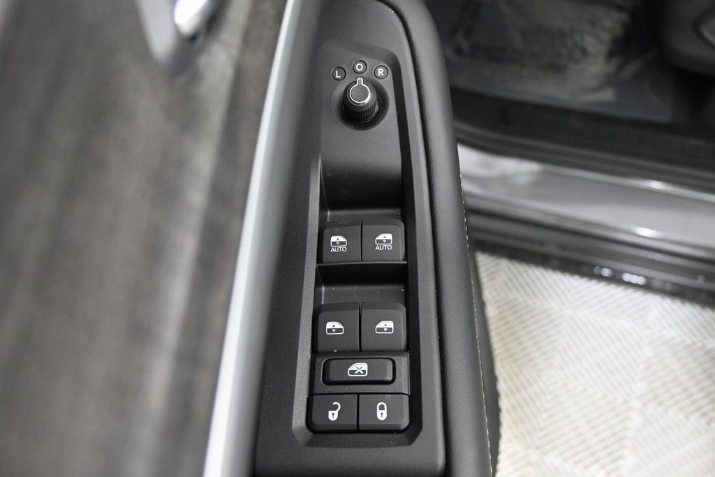 New 2026 Jeep Grand Cherokee Laredo image 19