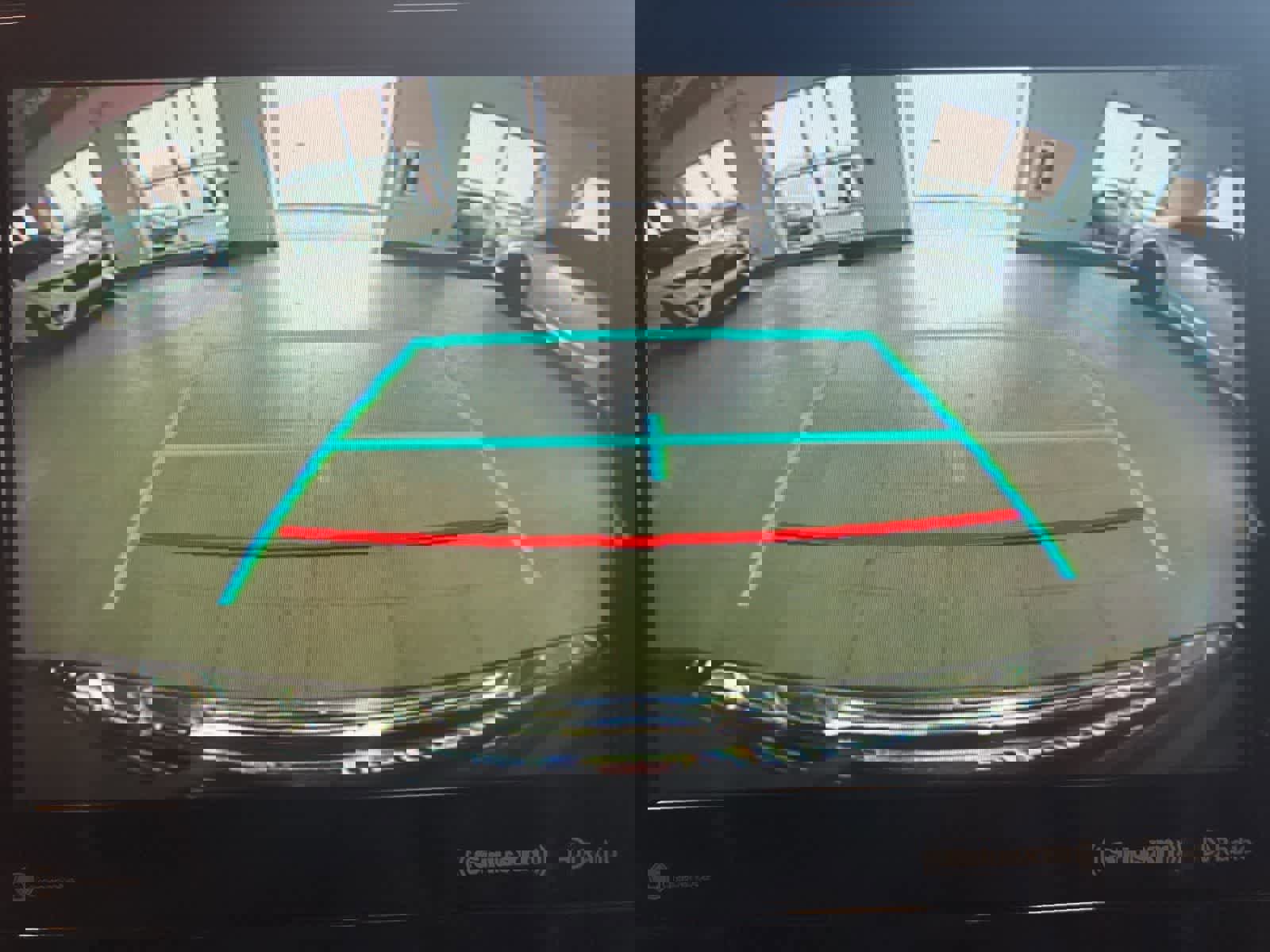 Used 2020 Toyota Highlander XLE AWD/4WD image 22