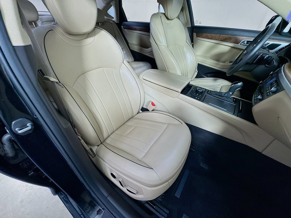 Used 2017 Genesis G80 5.0 Ultimate RWD image 36