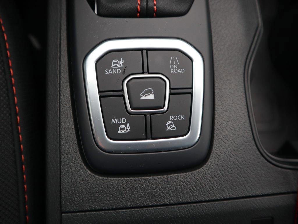 New 2026 Nissan Frontier PRO-4X w/ Pro-4x Convenience Package image 16