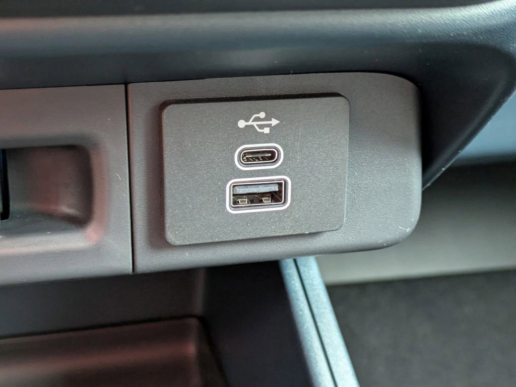New 2026 Ford Maverick Lariat AWD/4WD image 24