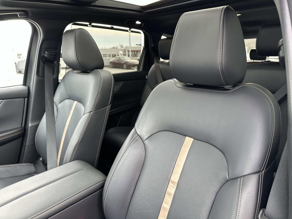 Certified 2025 MAZDA CX-90 Plug-In Hybrid w/ Premium Plus image 28