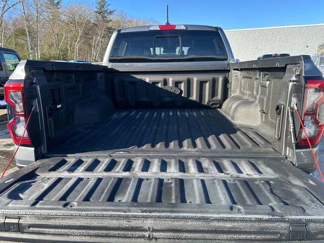 Used 2024 Ford Ranger Lariat w/ FX4 Off-Road Package image 13