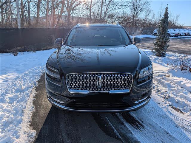 Used 2022 Lincoln Nautilus Reserve w/ Equipment Group 202A image 8