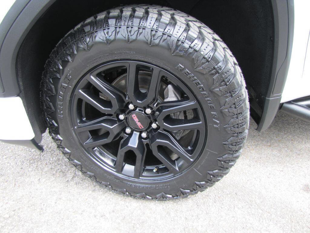 Used 2020 GMC Sierra 1500 Elevation w/ Elevation Value Package image 26