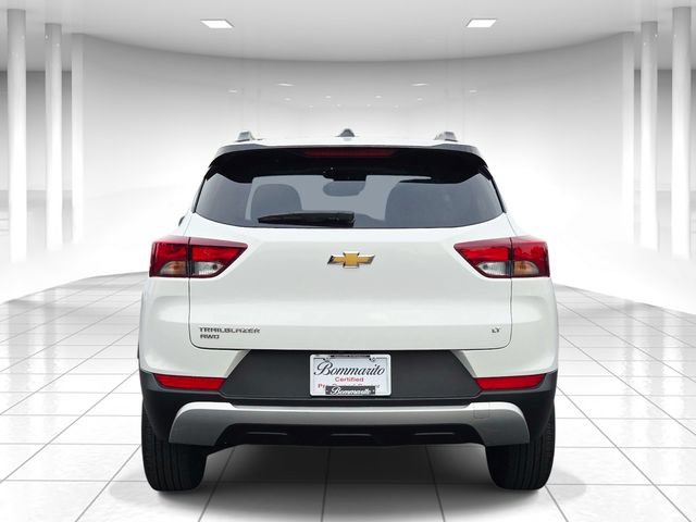 Used 2023 Chevrolet TrailBlazer LT w/ Convenience Package AWD/4WD image 4