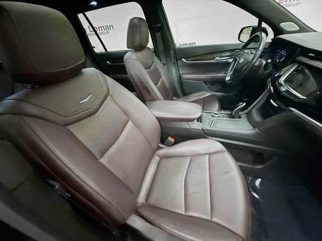 Used 2022 Cadillac XT6 Premium Luxury w/ Technology Package image 31