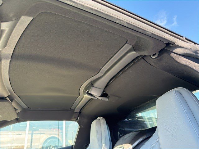 Used 2023 Chevrolet Corvette Stingray Preferred Cpe w/ Z51 Performance Package image 17