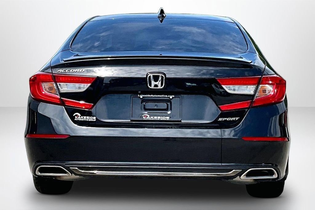 Used 2018 Honda Accord Sport image 6