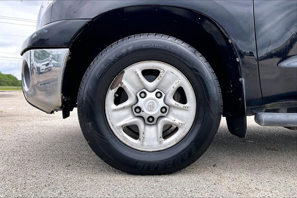Used 2010 Toyota Tundra 2WD CrewMax image 34