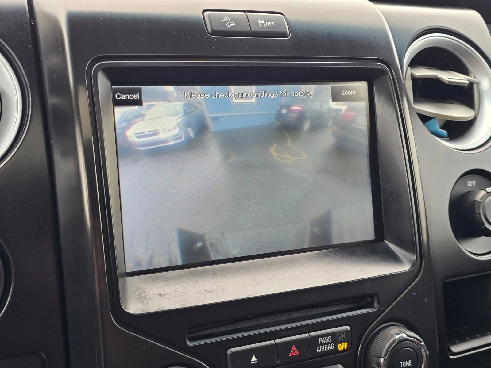 Used 2013 Ford F150 FX4 w/ Luxury Equipment Group AWD/4WD image 29