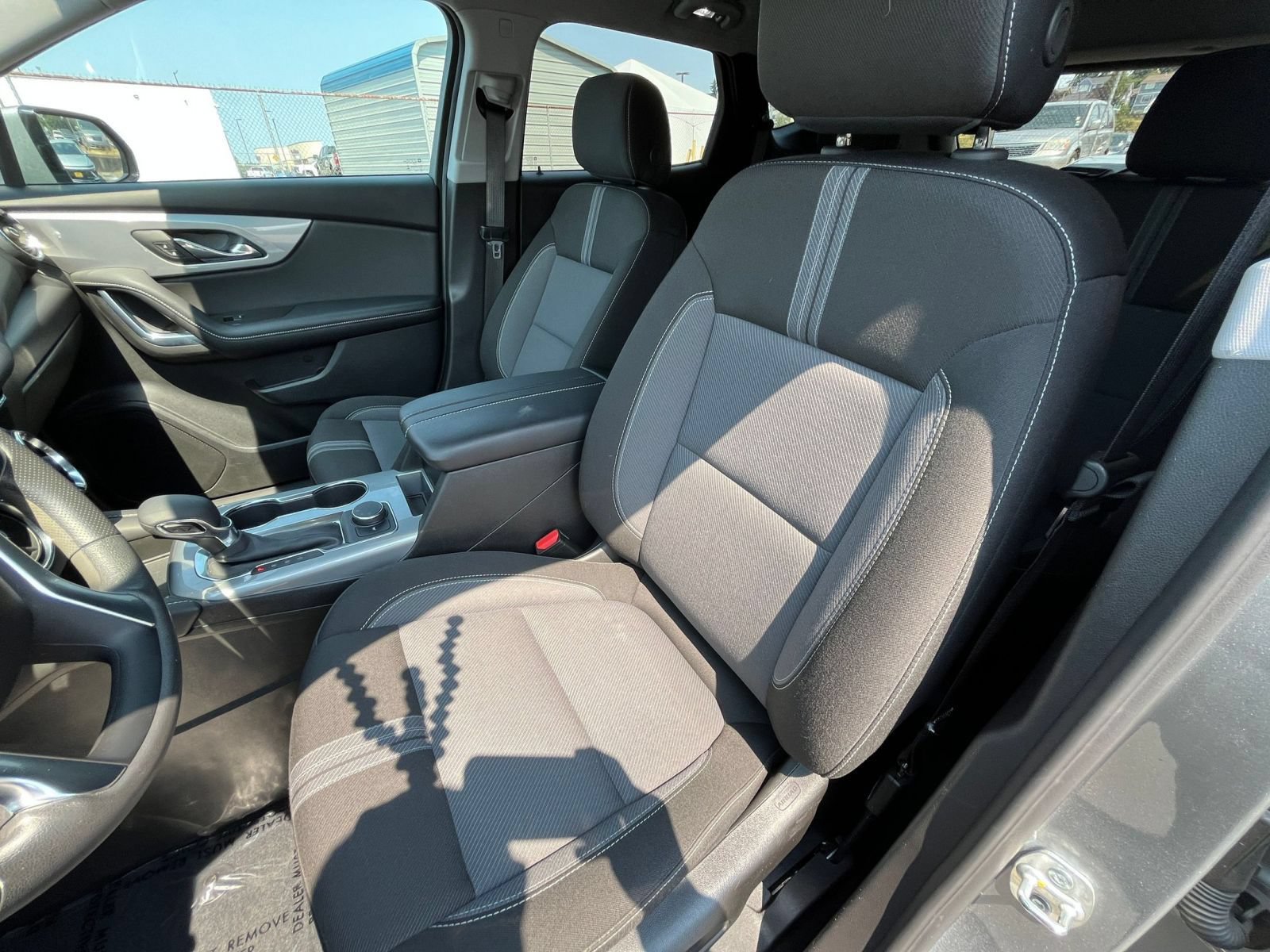 Used 2025 Chevrolet Blazer LT FWD image 37