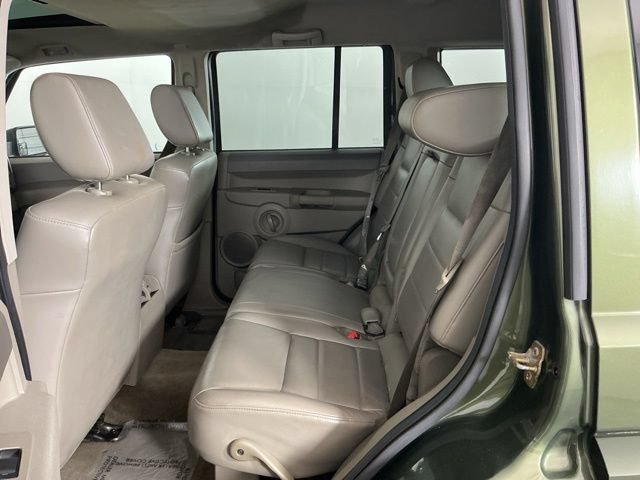 Used 2007 Jeep Commander Sport AWD/4WD image 22