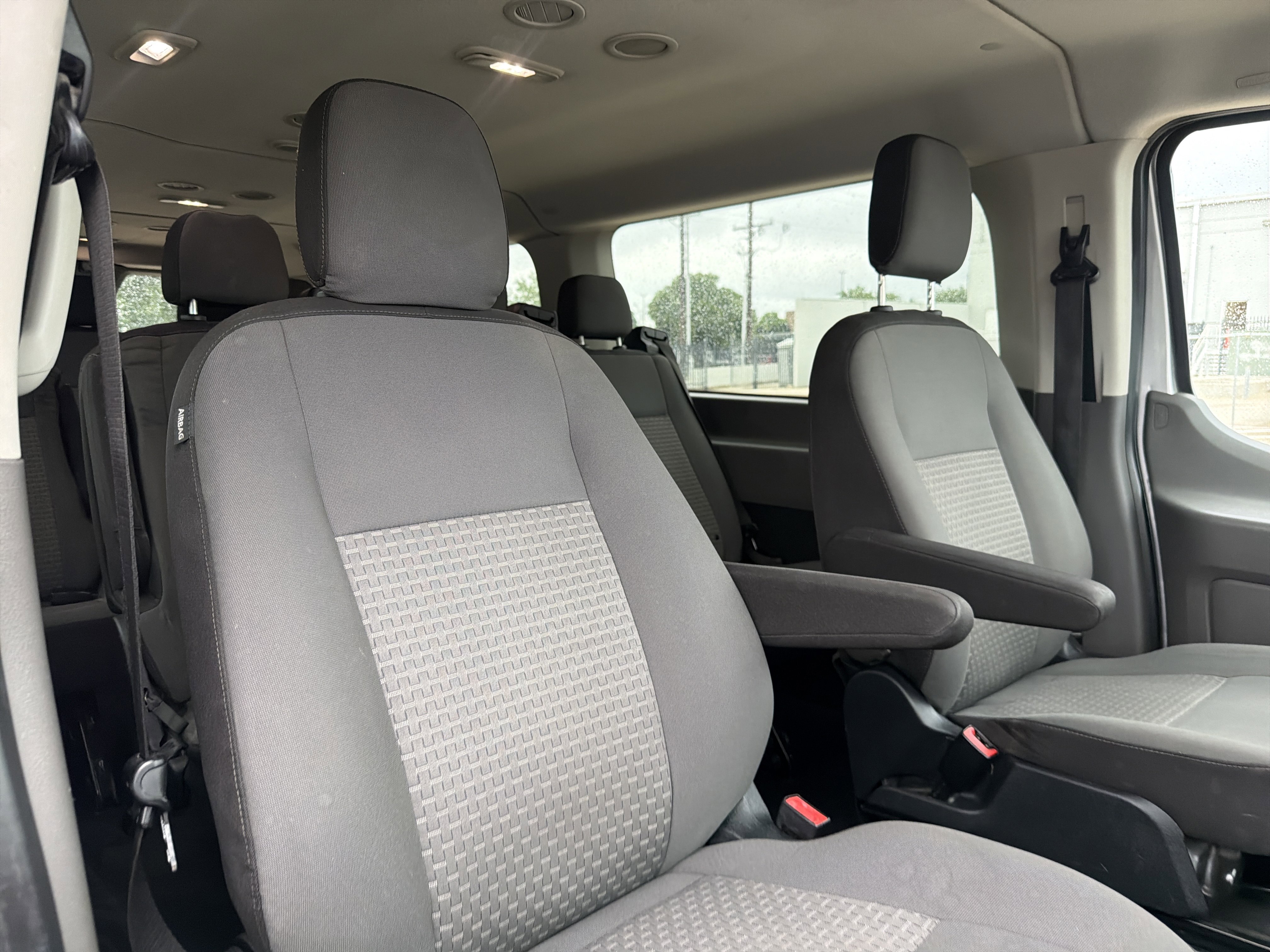 Used 2021 Ford Transit 350 XLT RWD image 57