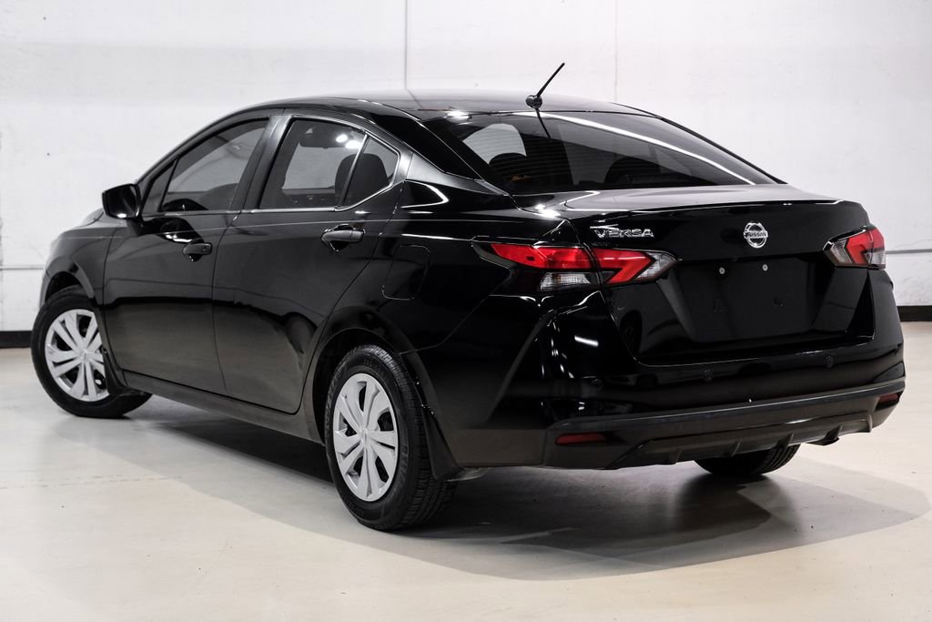 Used 2021 Nissan Versa S image 10