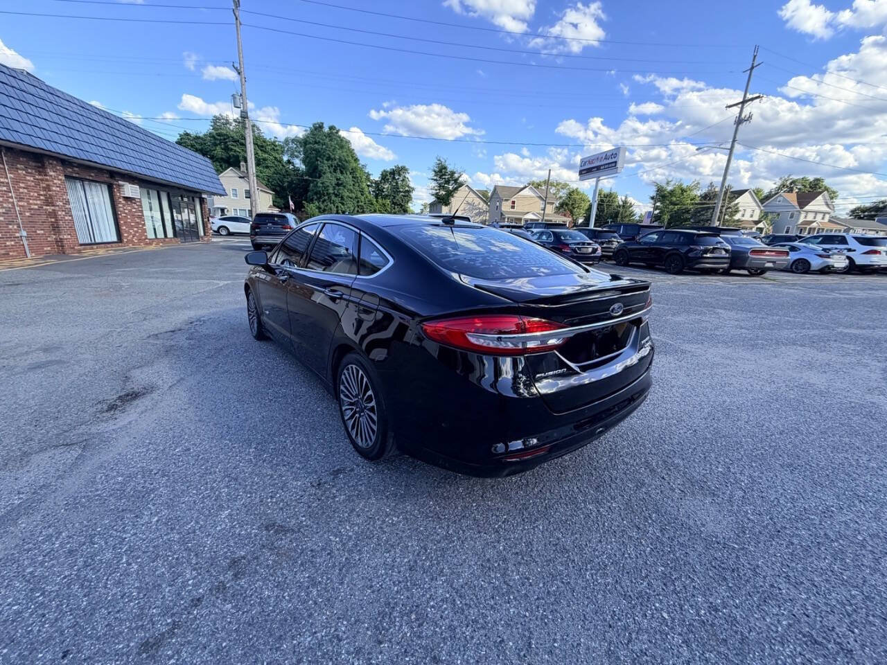 Used 2018 Ford Fusion Titanium FWD image 31