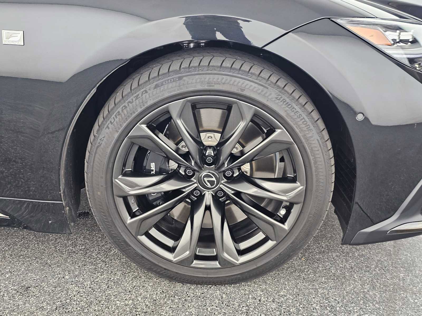 Used 2024 Lexus LS 500 F Sport image 9