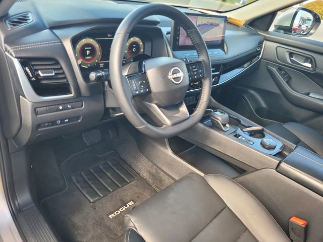 Certified 2025 Nissan Rogue SL w/ Tech Package image 12