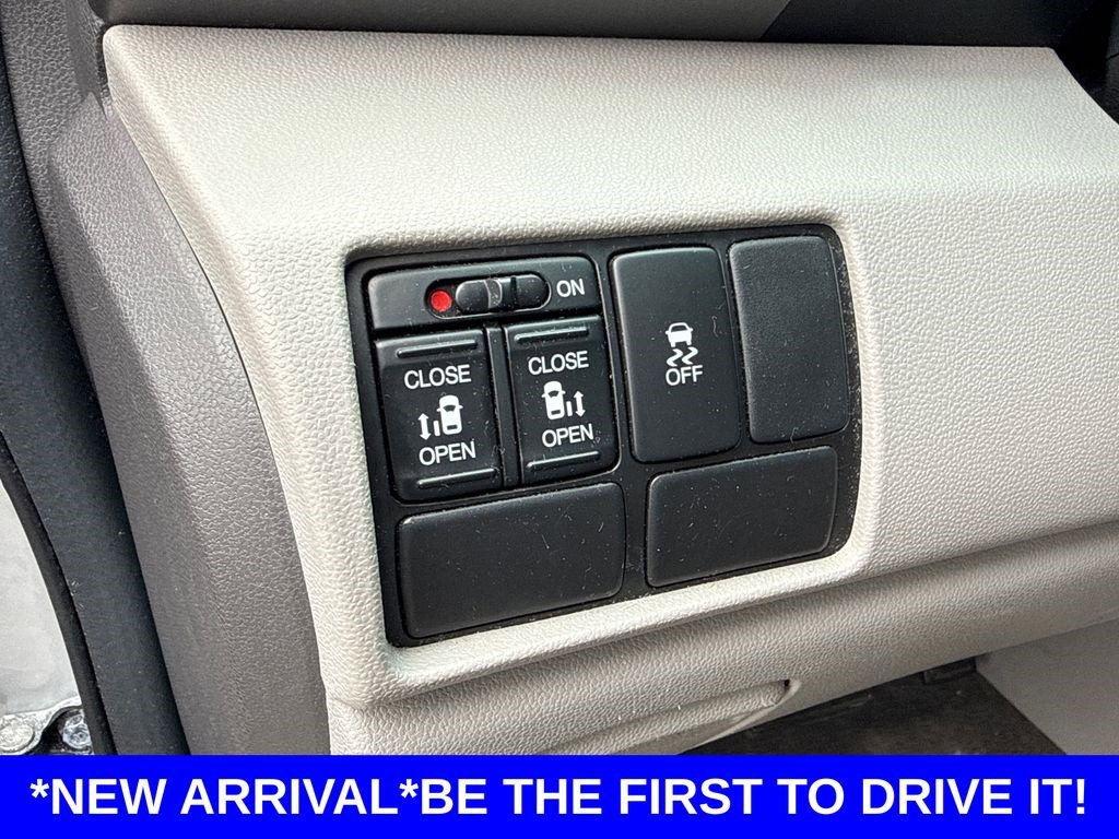 Used 2011 Honda Odyssey EX image 22