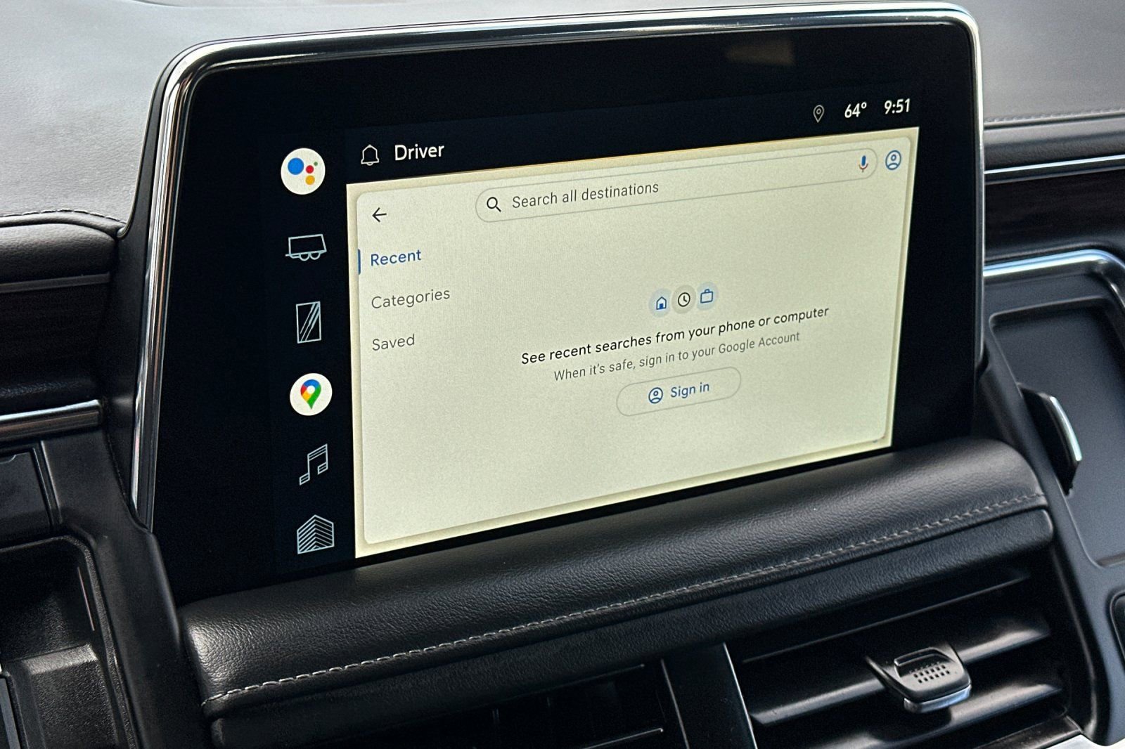 Used 2022 Chevrolet Suburban Z71 image 28