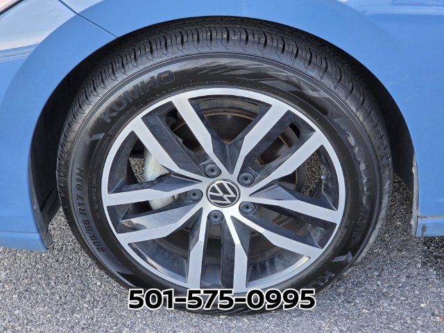 Used 2025 Volkswagen Jetta SE FWD image 20