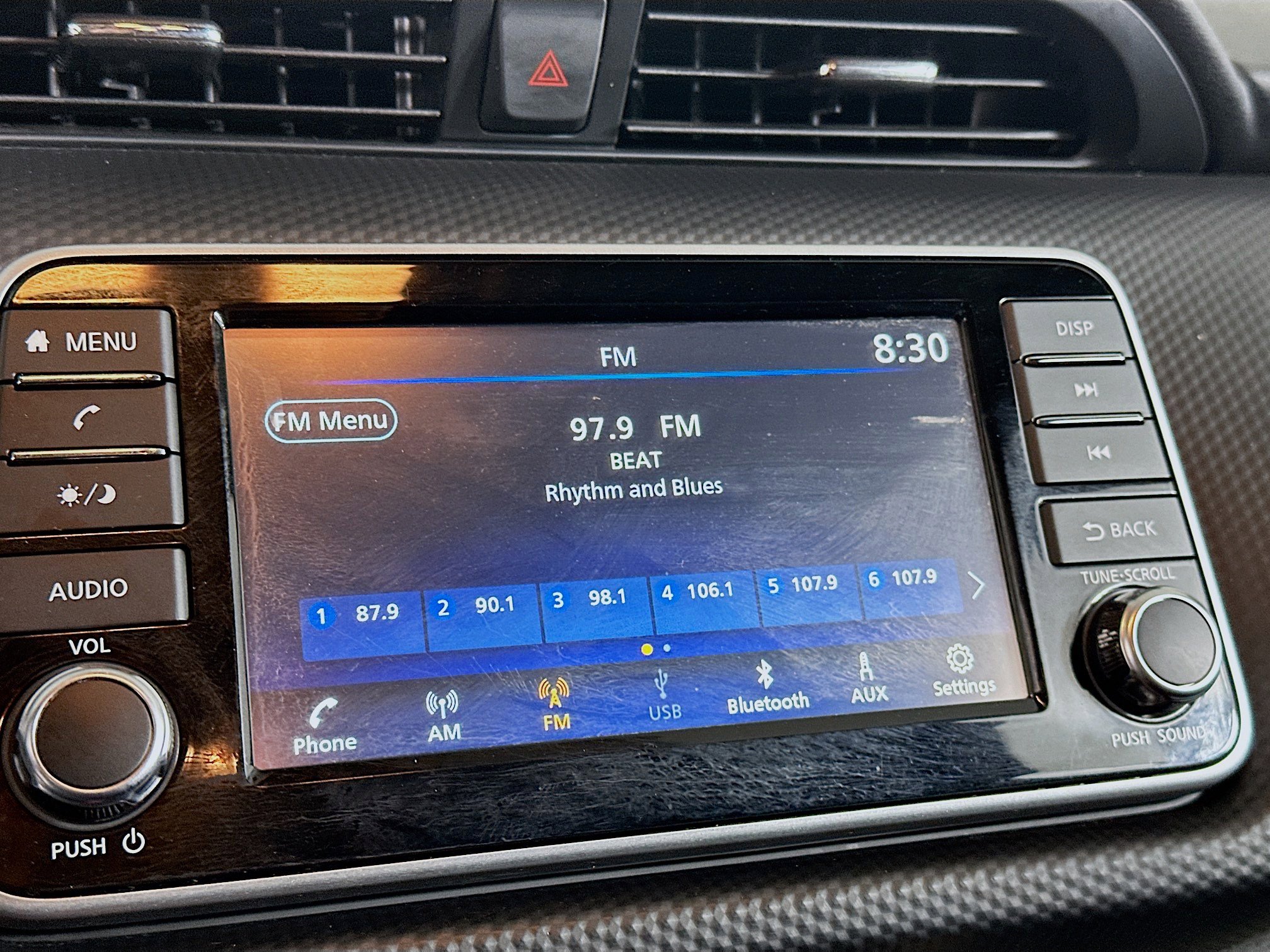 Used 2024 Nissan Kicks S image 21