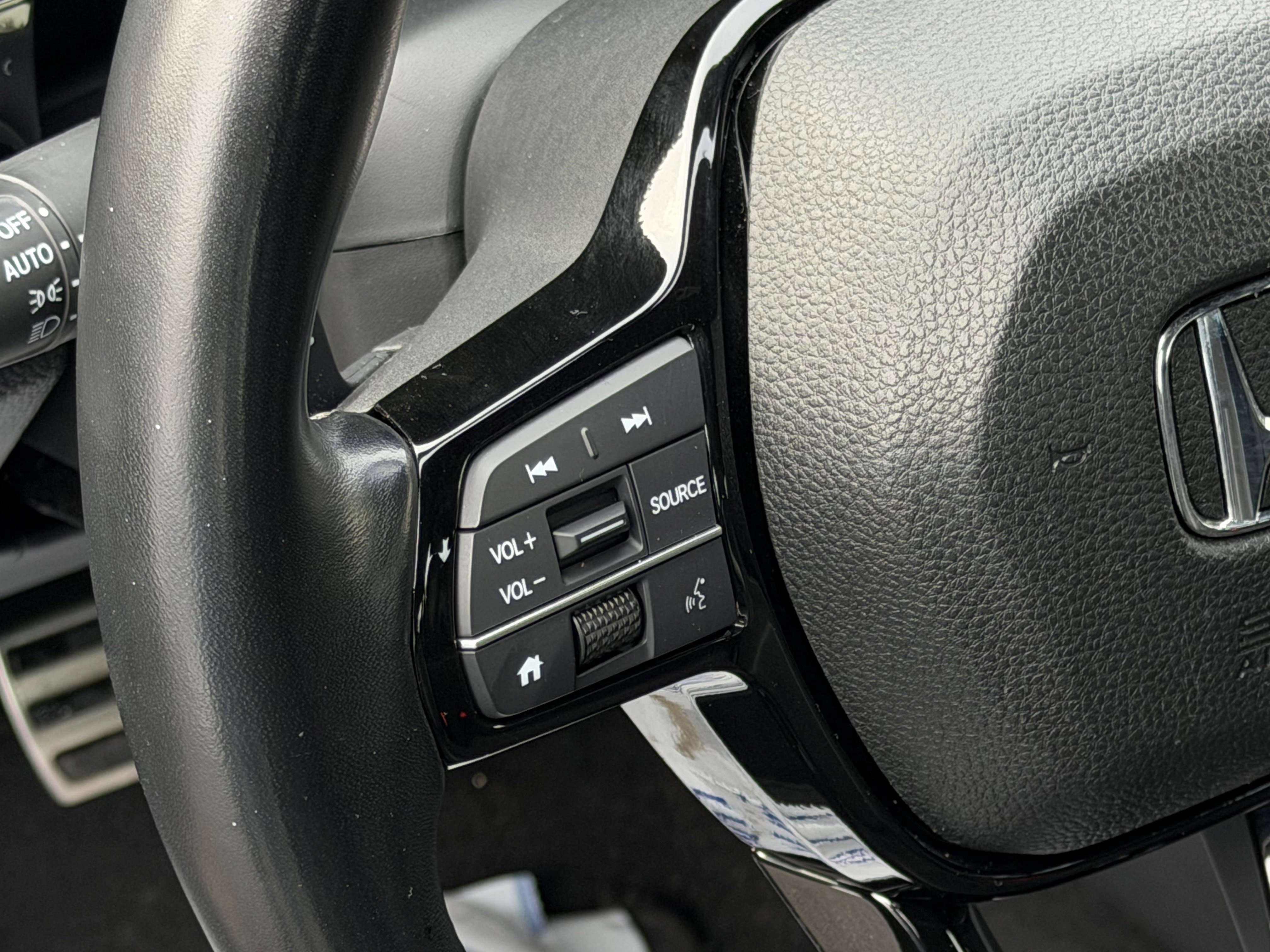 Used 2023 Honda Civic Sport image 23