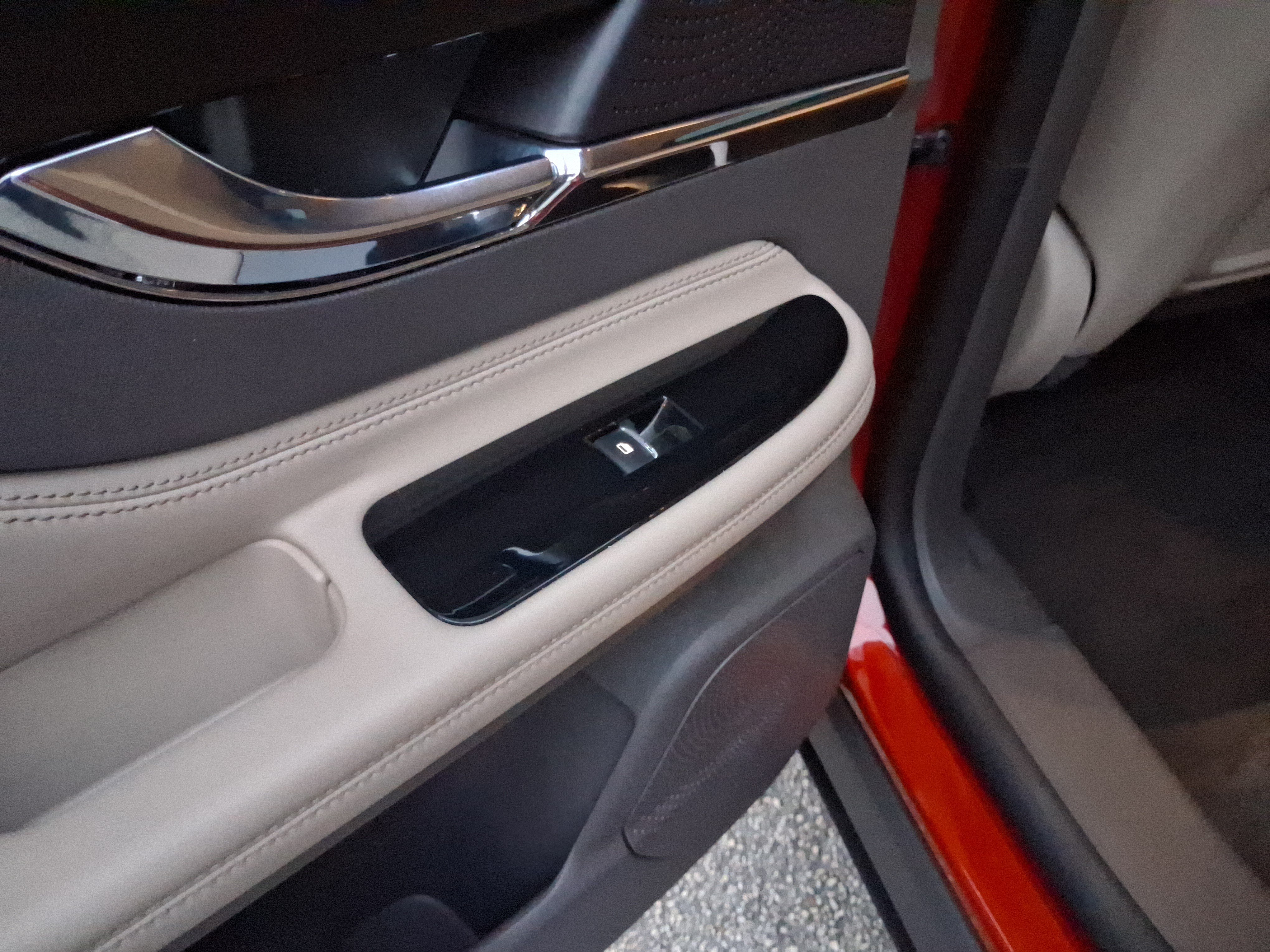 Certified 2024 Lincoln Corsair FWD image 10