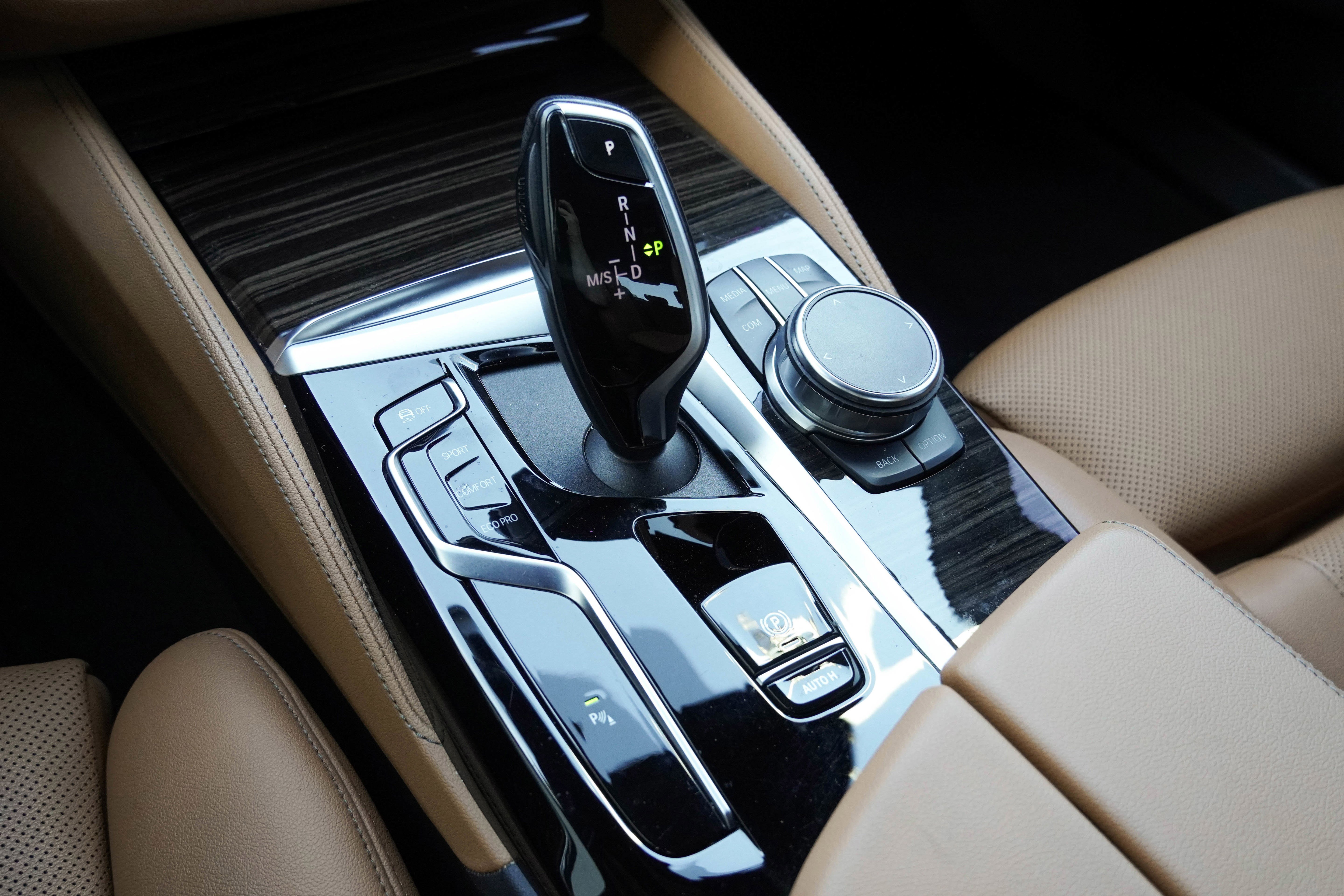 Certified 2023 BMW 530i w/ M Sport Package image 30