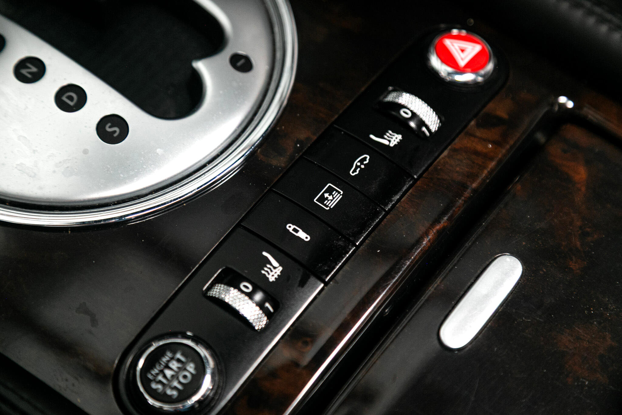 Used 2009 Bentley Flying Spur Flying Spur Speed w/ Convenience Specification Pkg image 44