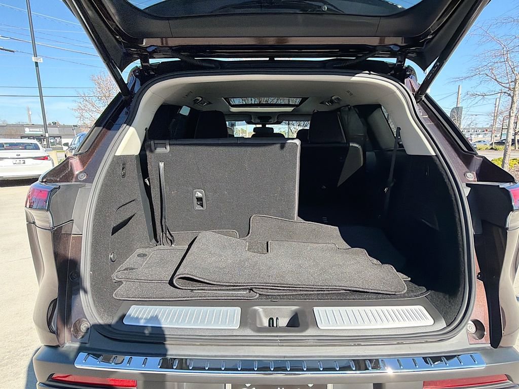 Used 2022 INFINITI QX60 Luxe w/ Cargo Package image 38